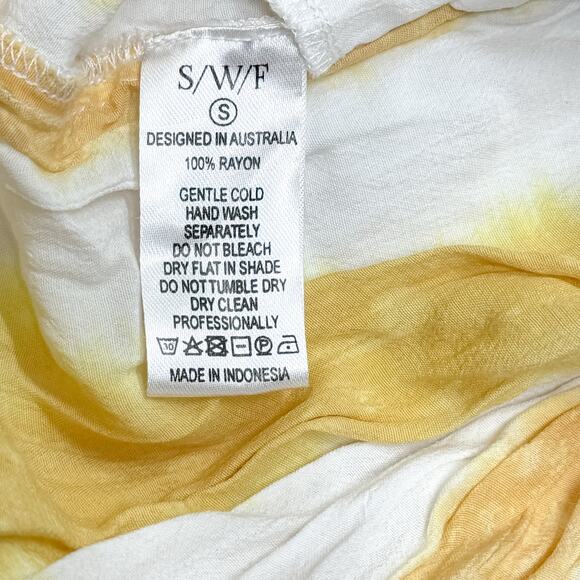 S/W/F Yellow Tie Dye Boho Maxi Caftan 100% Rayon Resort Cover Up Dress- Small - Picture 9 of 9